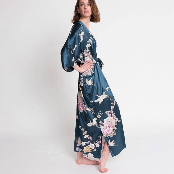 Kim+Ono Other - Kim + Ono Chrysanthemum & Crane Long Satin Kimono Robe Navy One Size - No Tie